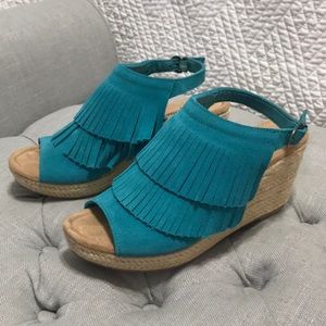 Turquoise/Teal Minnetonka Wedges